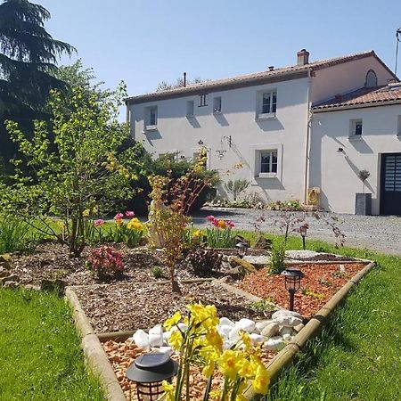 La Grange D'Helene Bed & Breakfast Cholet Eksteriør bilde