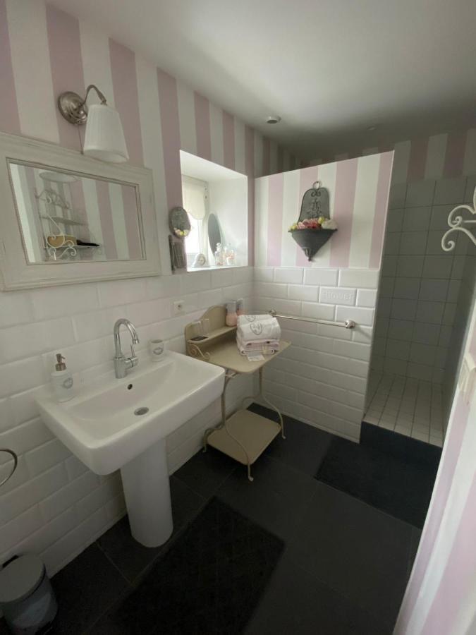 La Grange D'Helene Bed & Breakfast Cholet Eksteriør bilde